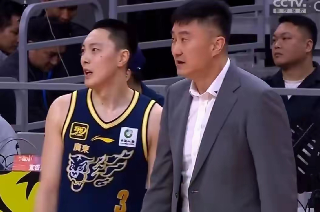 两名CBA外援涉嫌吸食大麻曝吉伦沃特已提交证据(cba教练名单)