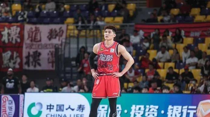 包含FIBA更新男篮亚预赛实力榜中国男篮仅列第8的词条